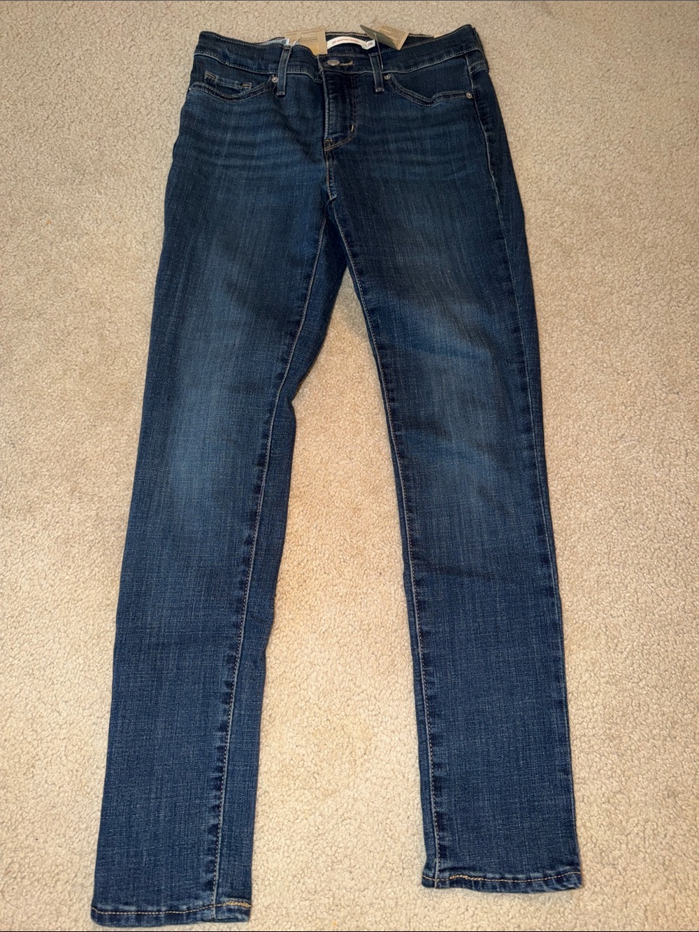 Levi  311 shaping skinny Blue Women’s Slim Jeans 26x28 NWT